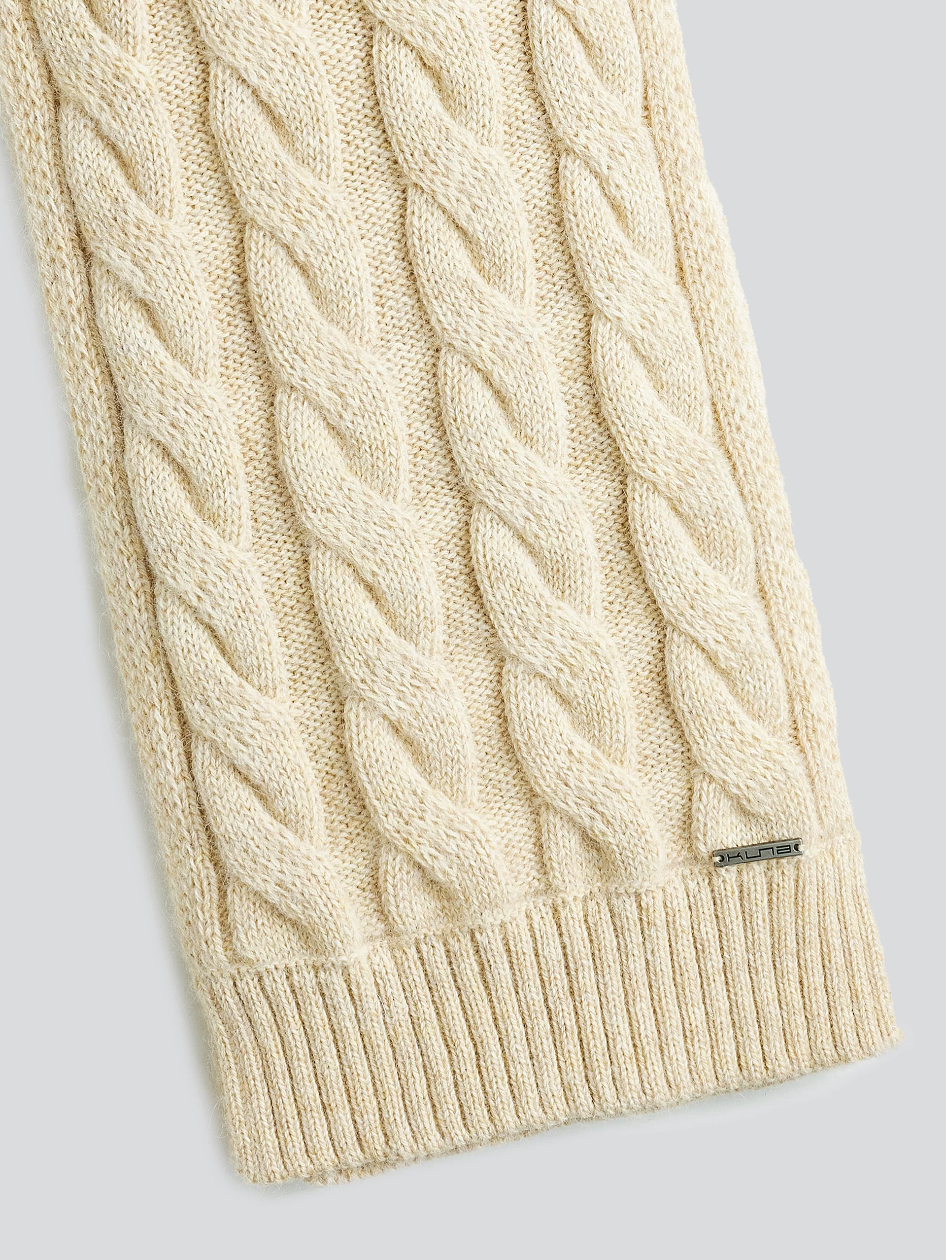 Yarela Scarf Baby Alpaca Color Beige - Image 6