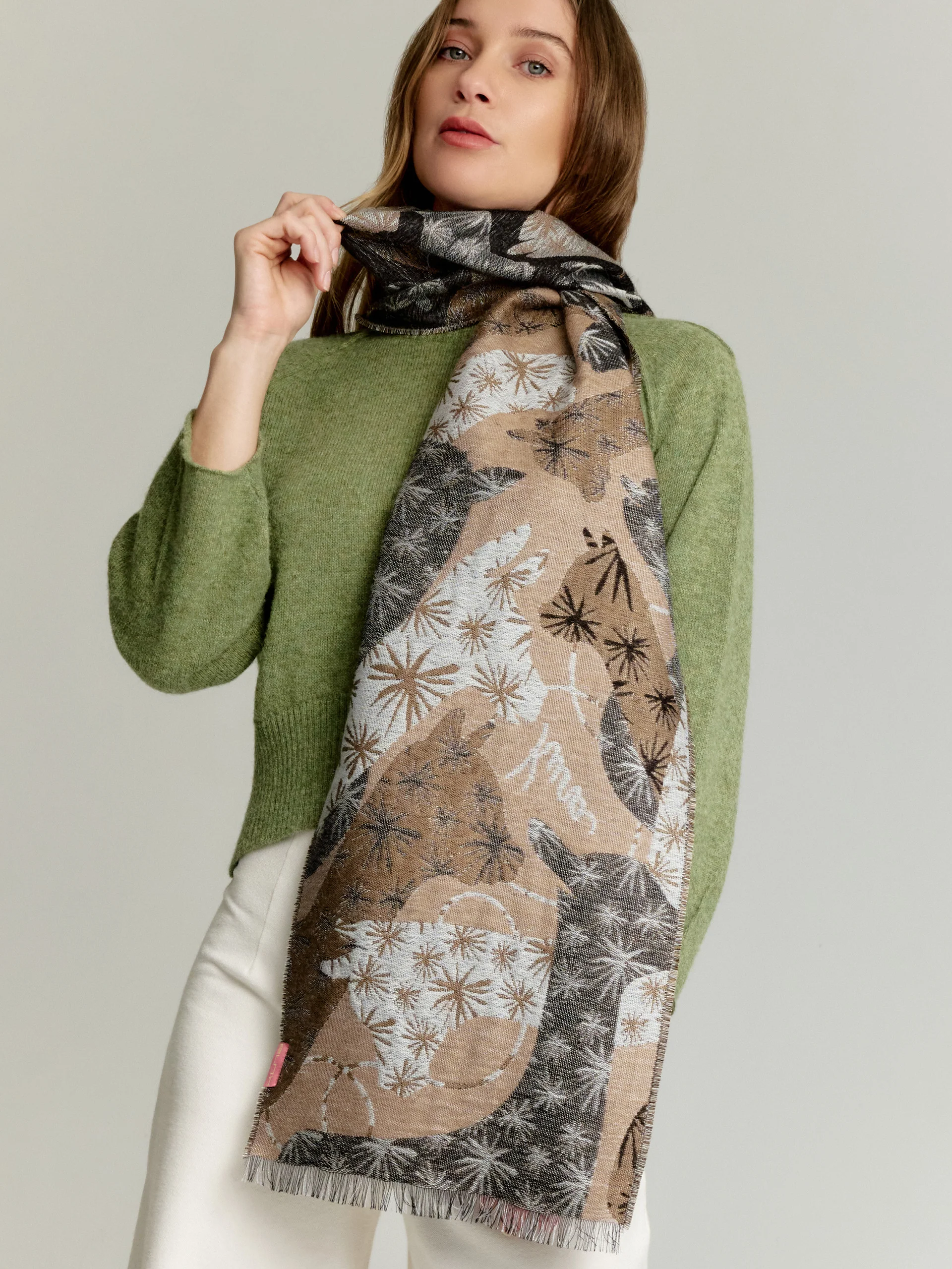 Yasu Scarf Baby Alpaca Color Brown/Grey - Image 3