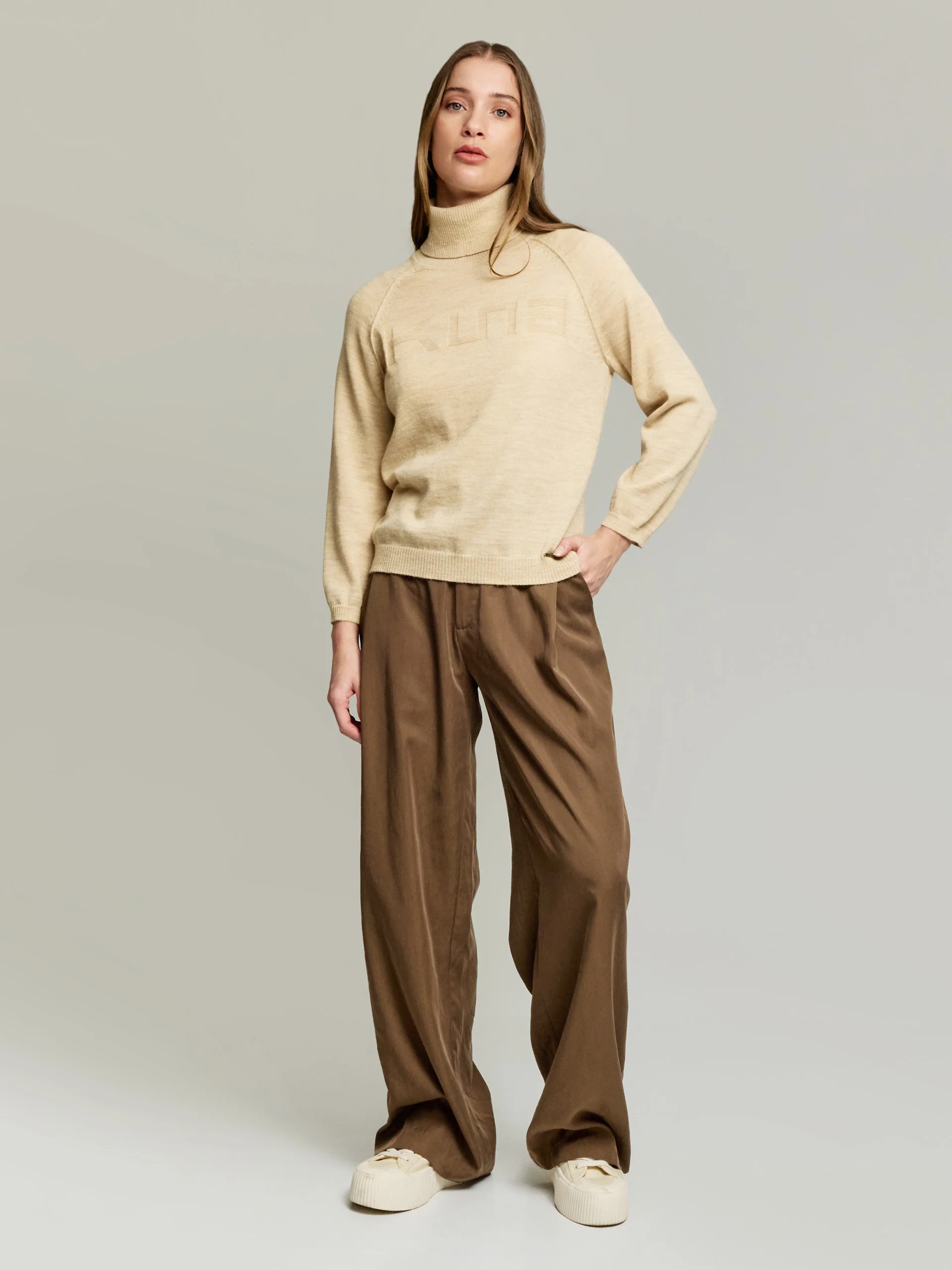 Yeah Sweater Baby Alpaca Color Beige - Image 4
