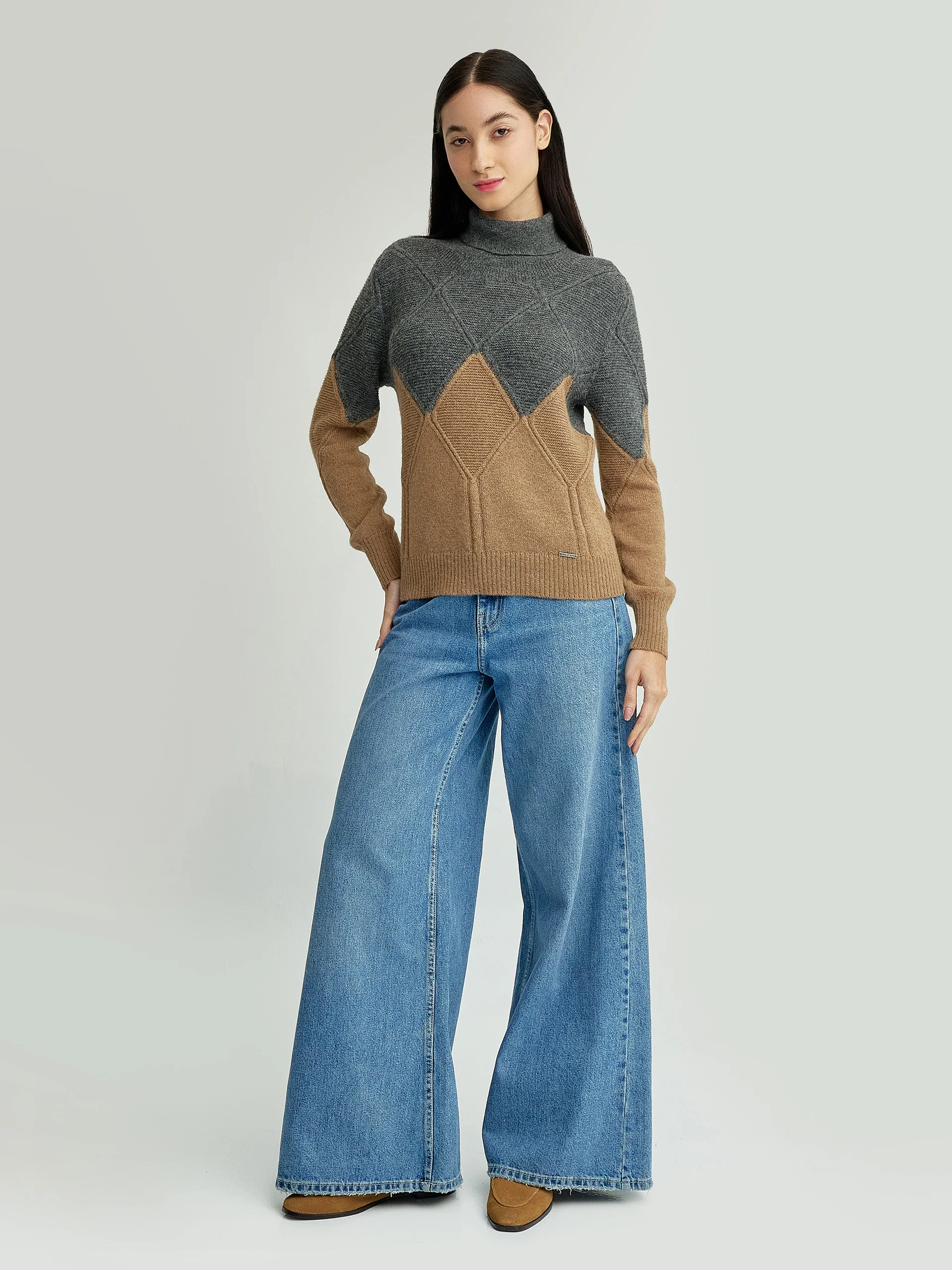 Yelissa Sweater Baby Alpaca Color Camel - Image 4
