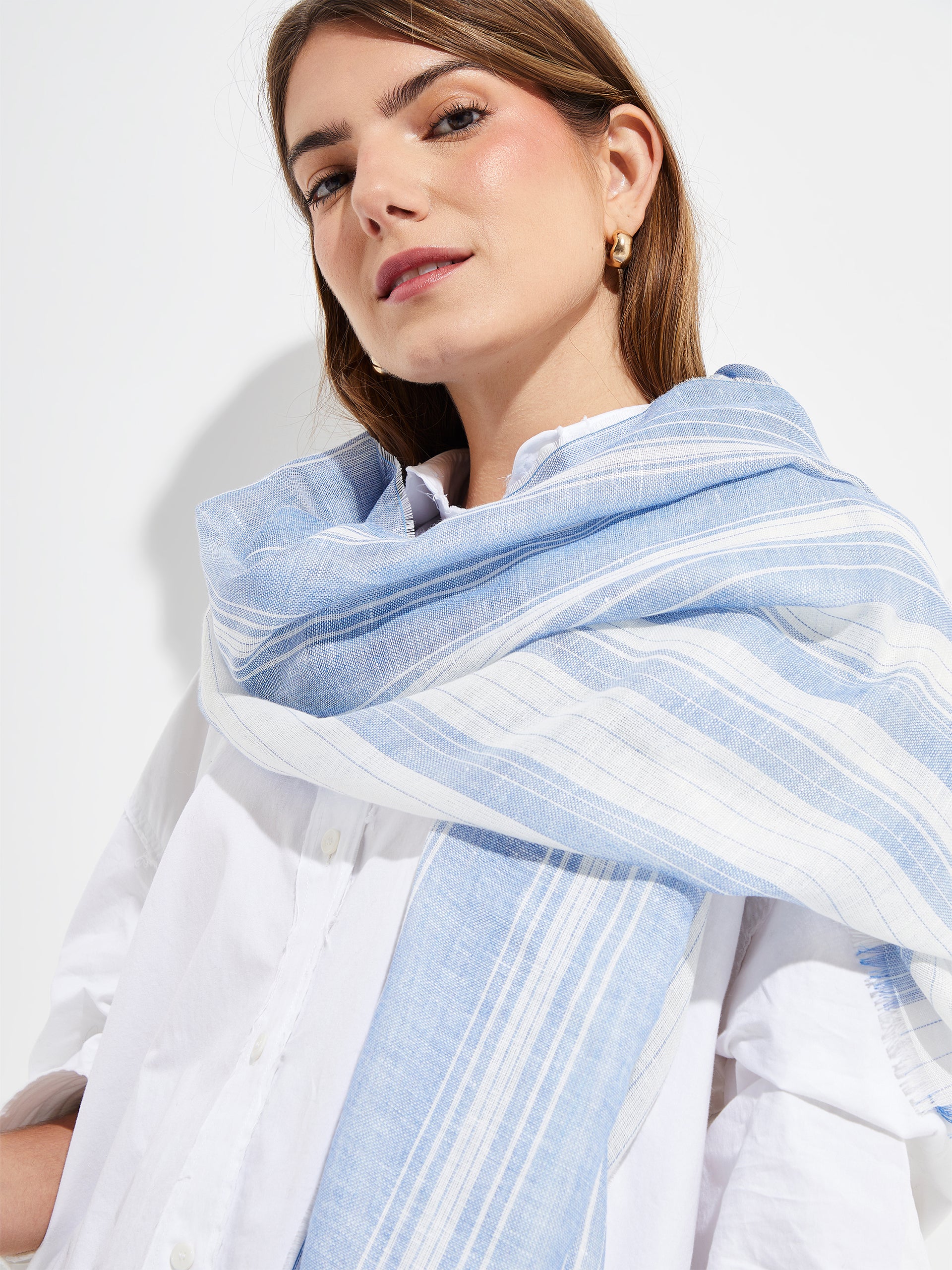 Yoga Shawl Linen Color Blue - Image 3