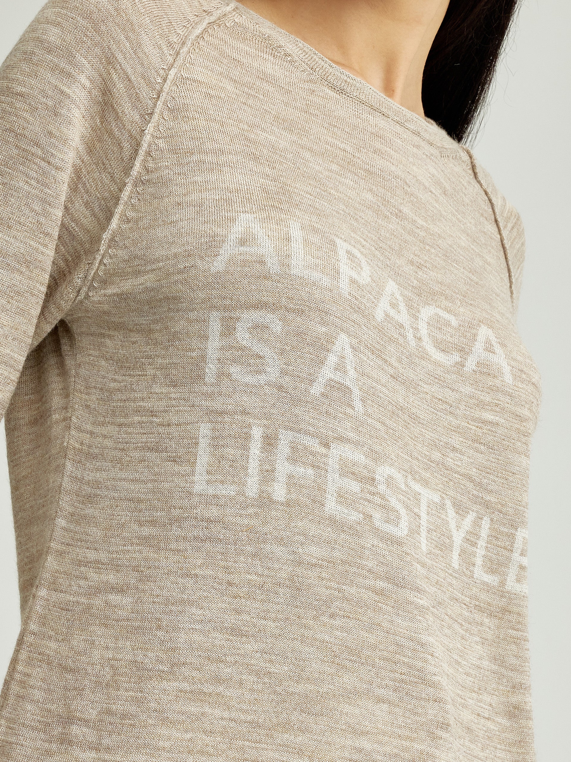 Yours Sweater Baby Alpaca Color Beige - Image 5