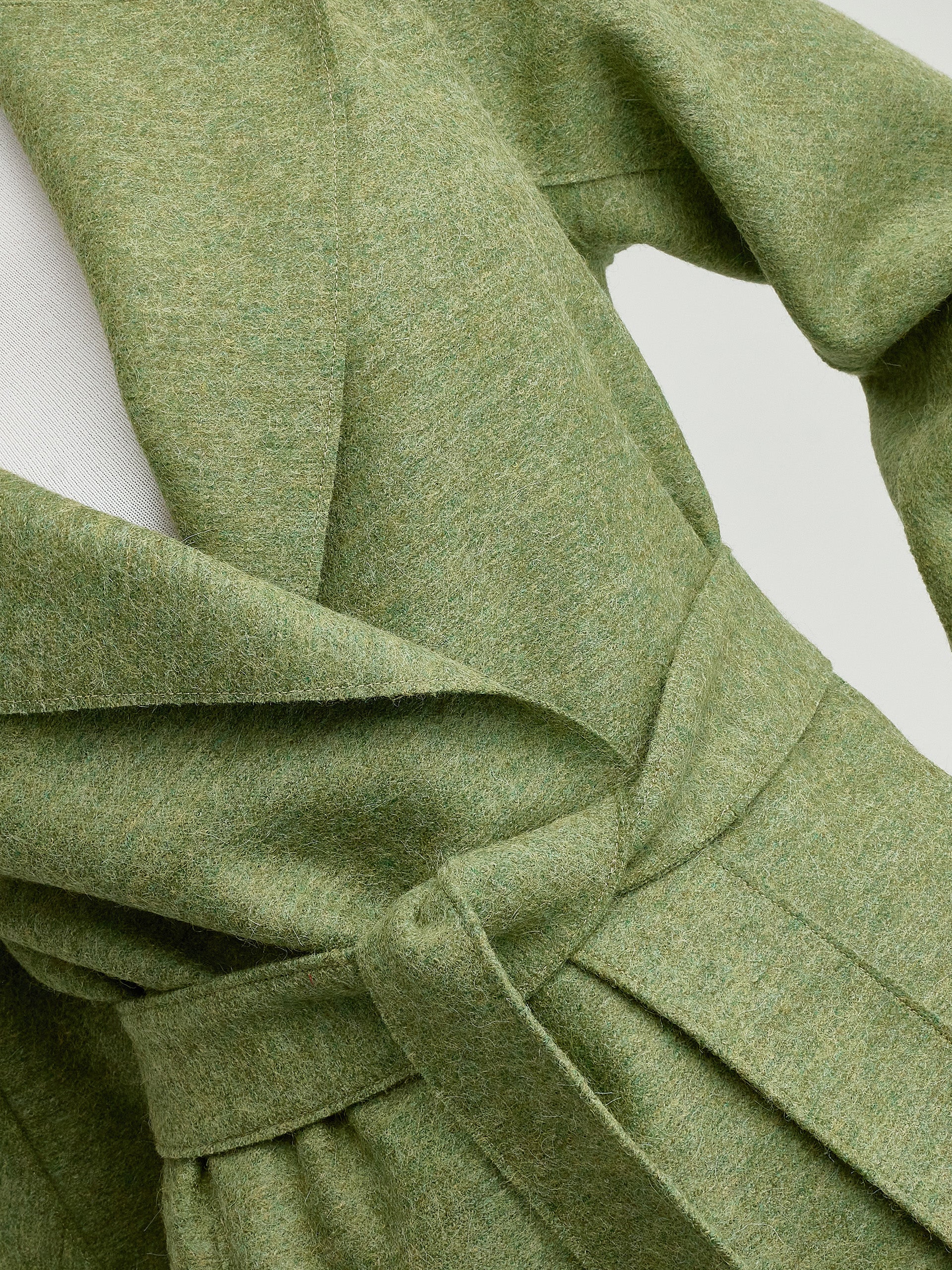 Yrene Coat Alpaca Color Green - Image 5