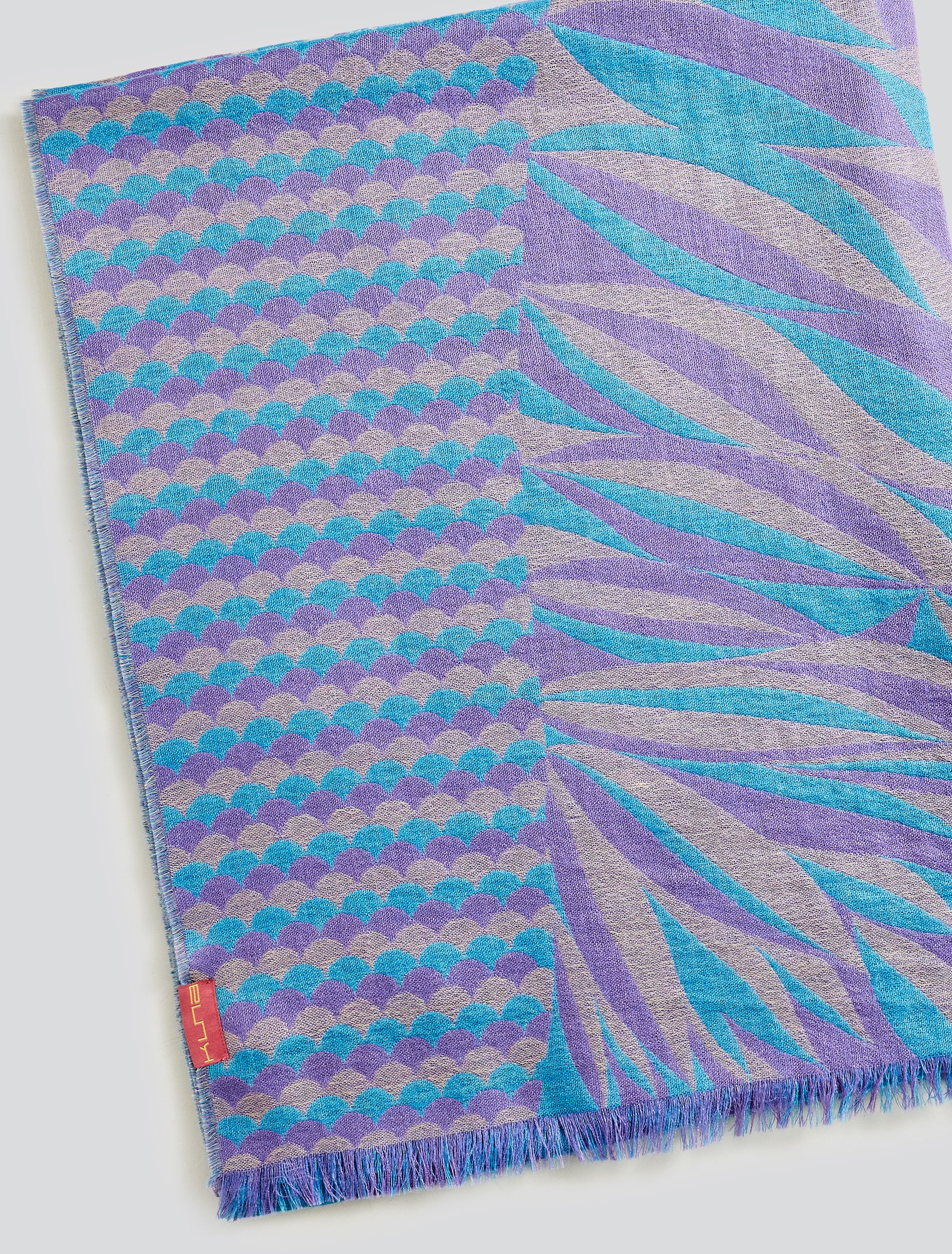 Ysily Shawl Baby Alpaca Color Purple - Image 4