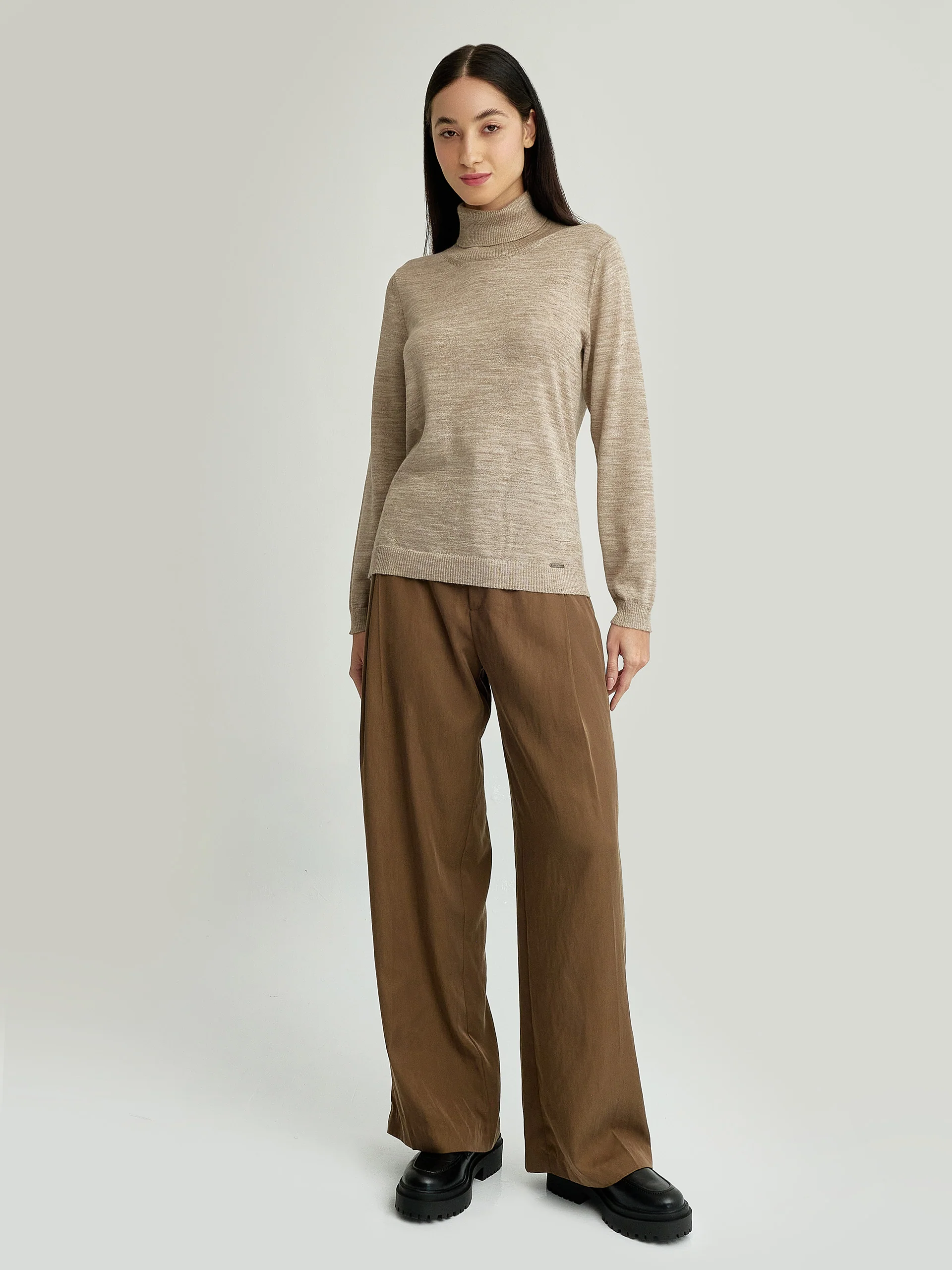 Ysola Sweater Baby Alpaca Color Beige - Image 4