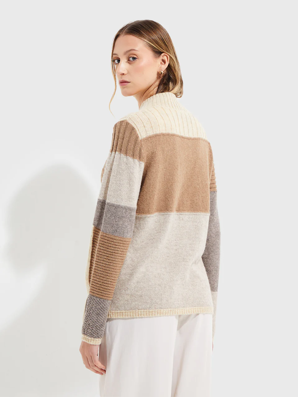Ysrael Sweater Baby Alpaca Color Beige - Image 3