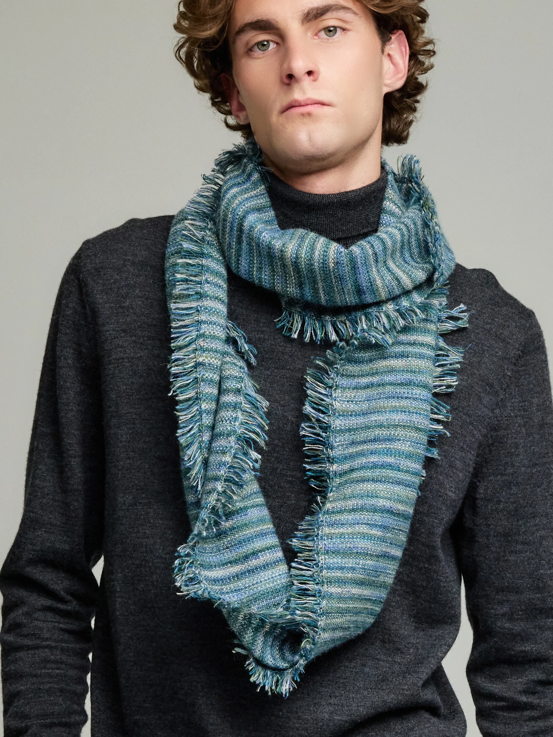 Yudith Scarf Baby Alpaca Color Green - Image 5