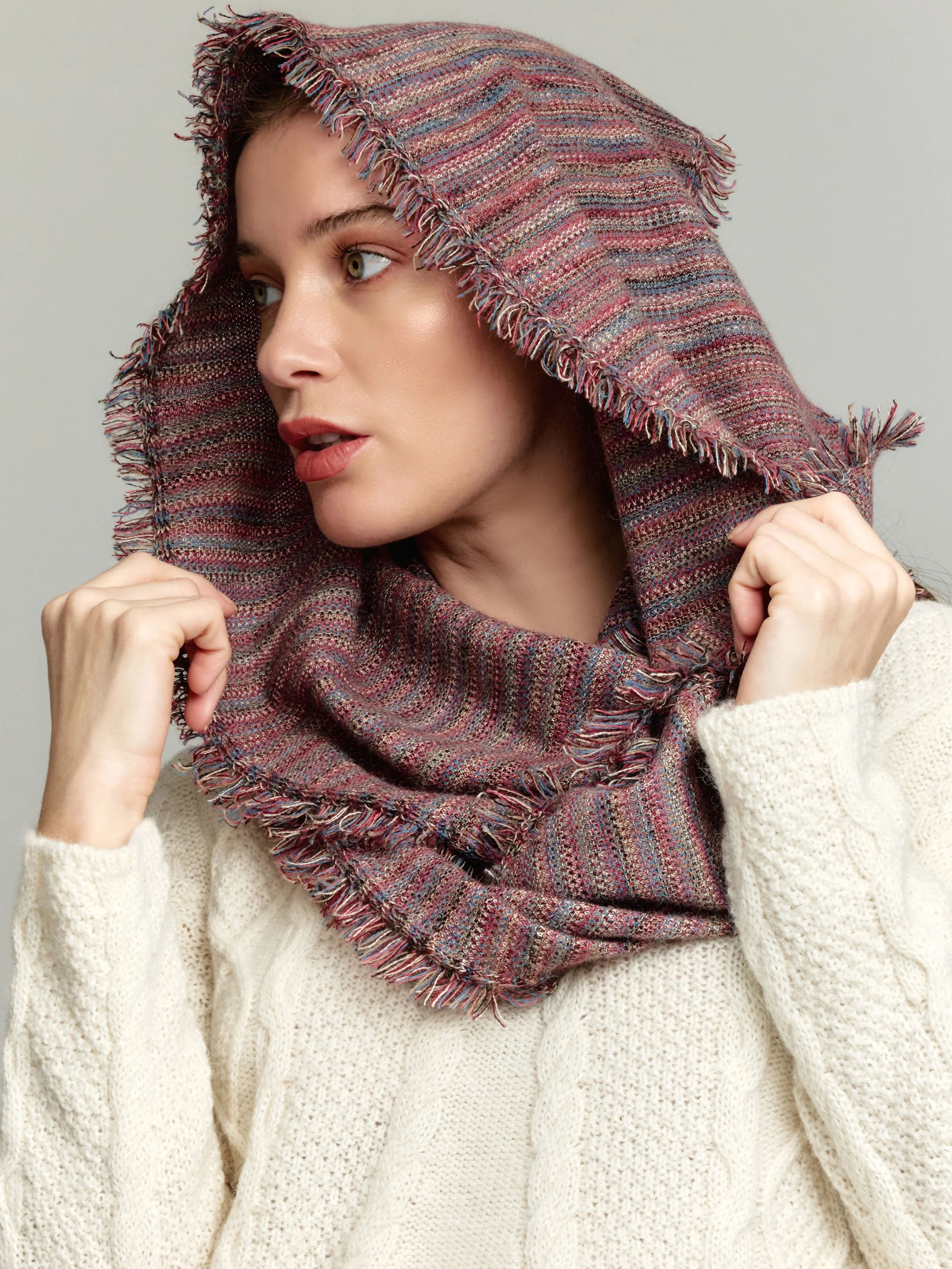 Yudith Scarf Baby Alpaca Color Red - Image 3