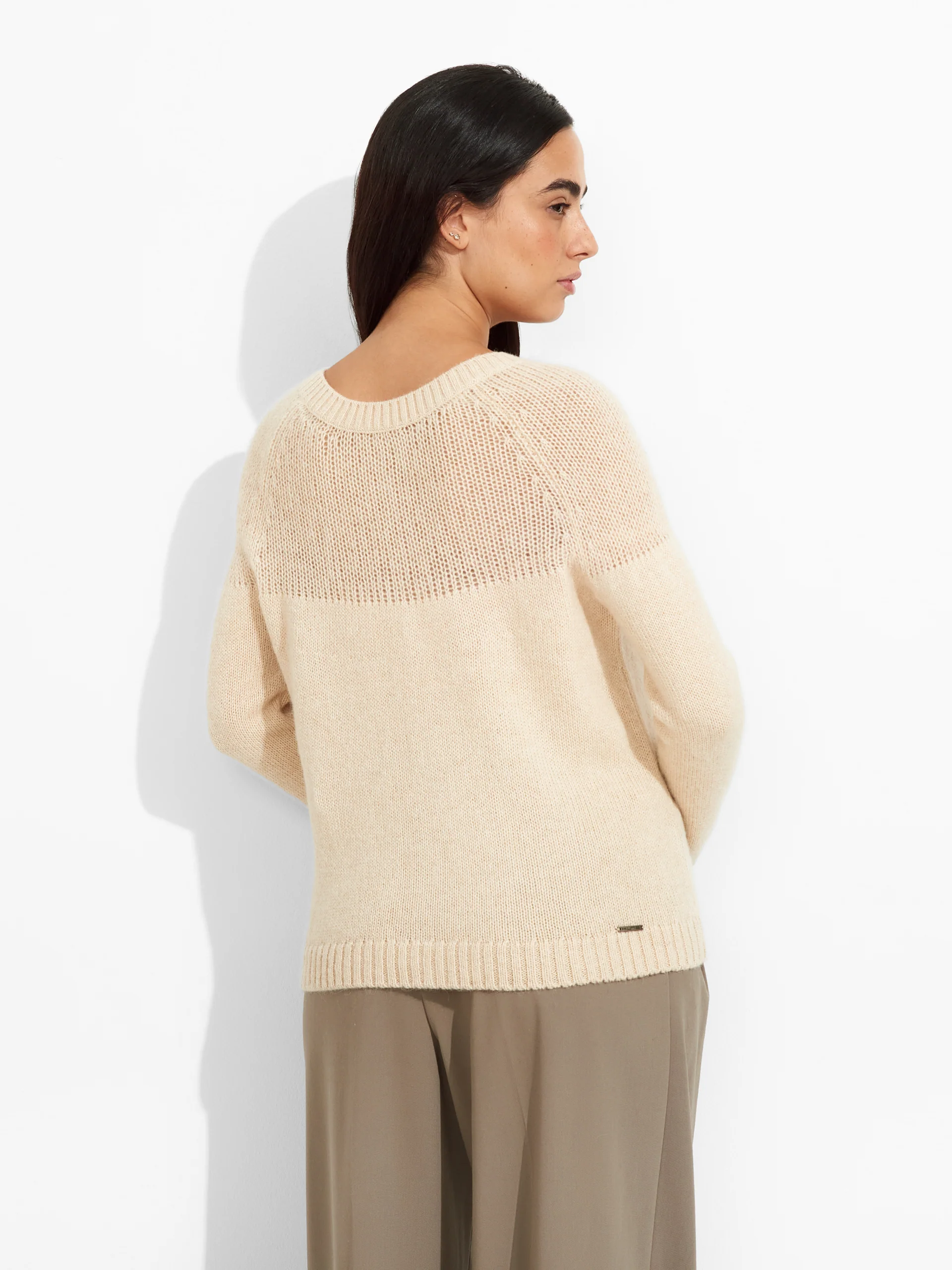 Zabine Cardigan Baby Alpaca Color Beige - Image 7