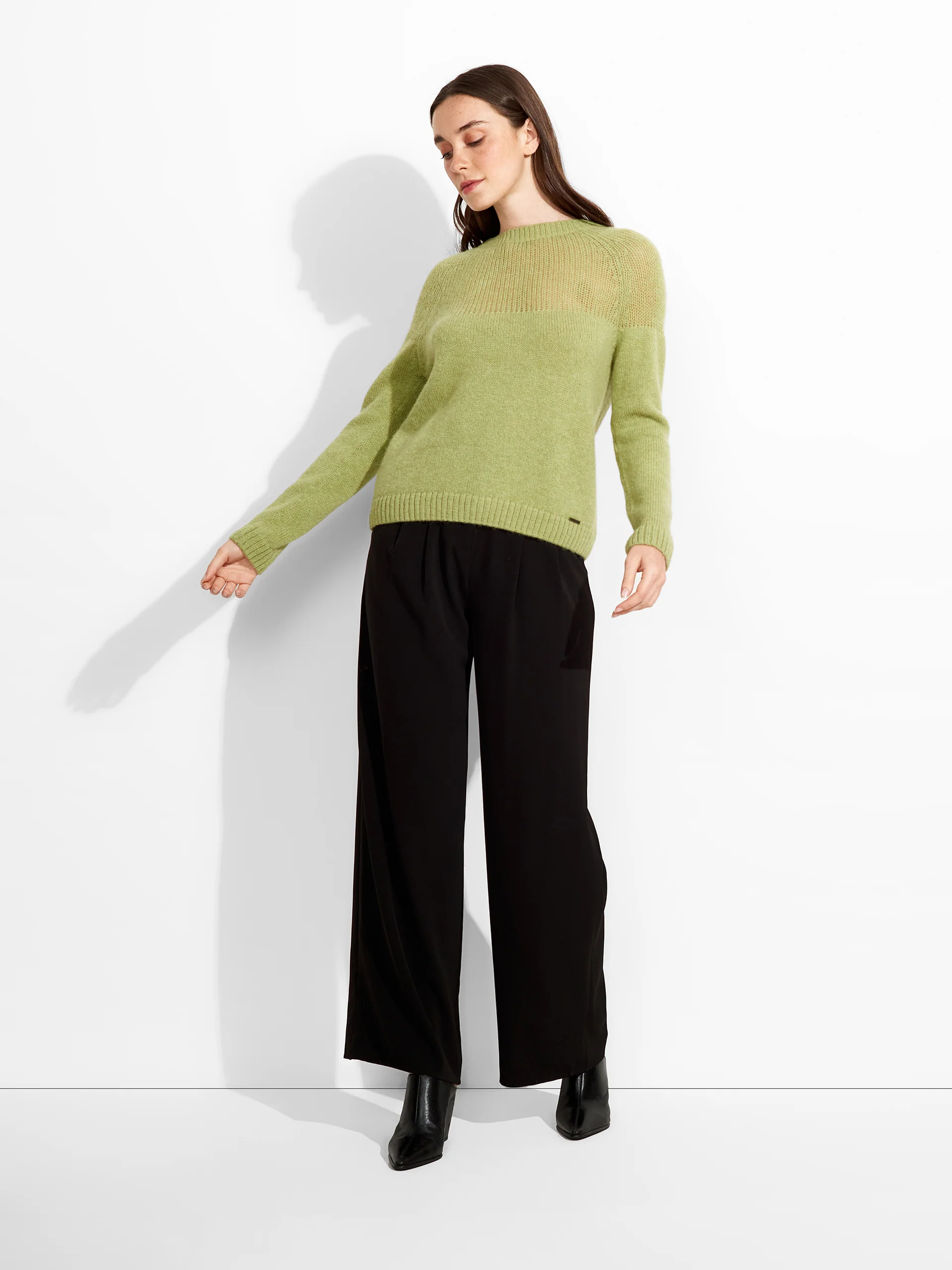 Zabine Cardigan Baby Alpaca Color Green - Image 4