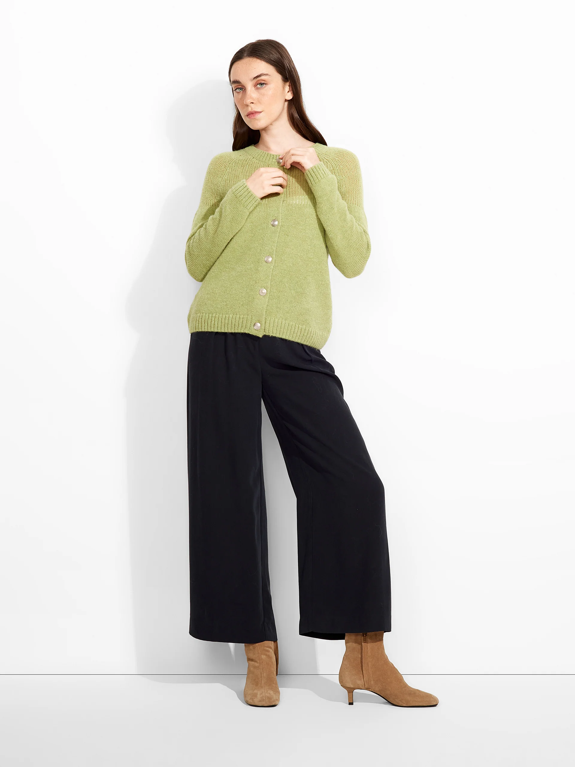 Zabine Cardigan Baby Alpaca Color Green - Image 8