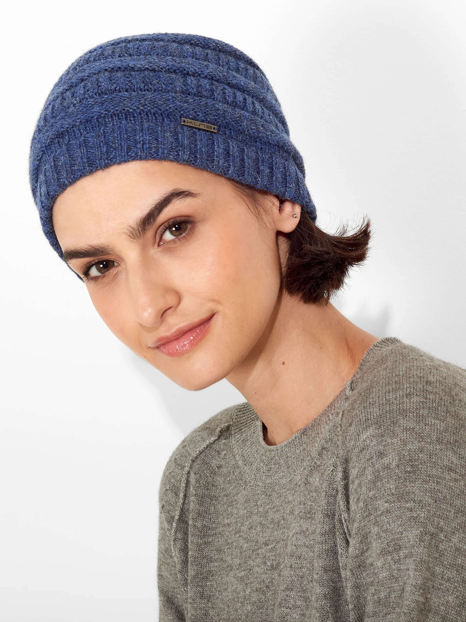 Zada Hat Baby Alpaca Color Blue - Image 3