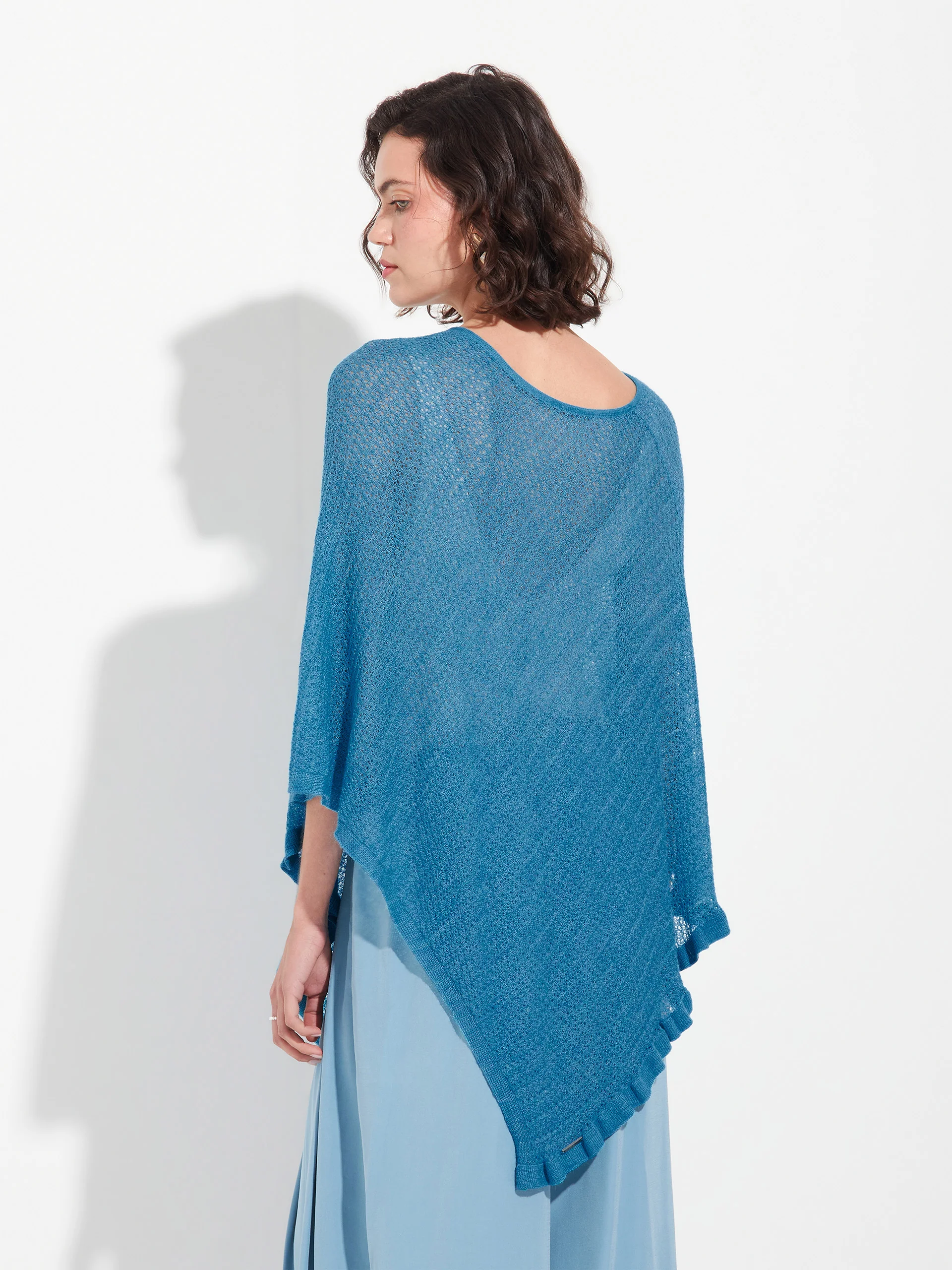 Zaeta Cape Baby Alpaca Color Blue - Image 3