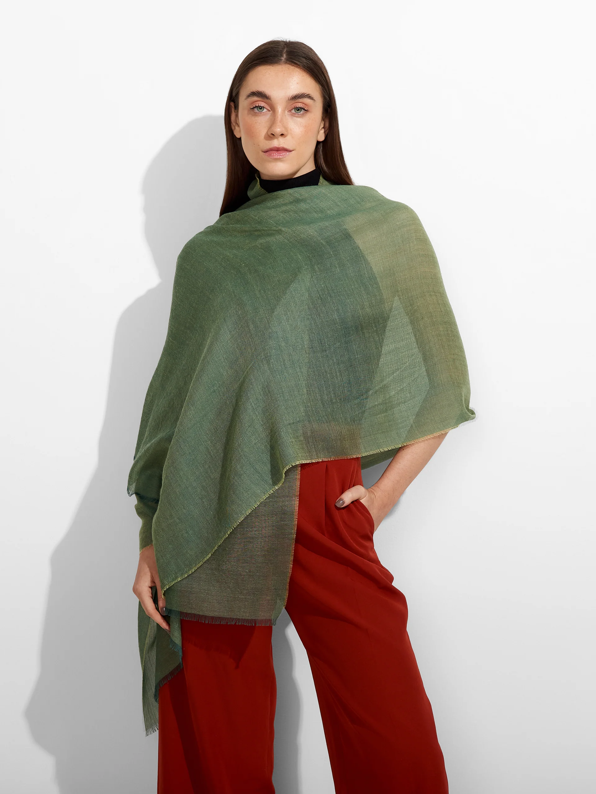 Zaina Shawl Baby Alpaca Color Green