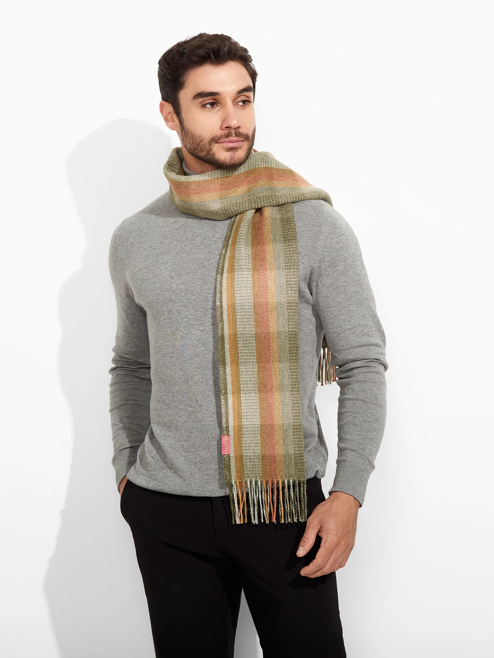 Zamery Scarf Baby Alpaca Color Green - Image 4