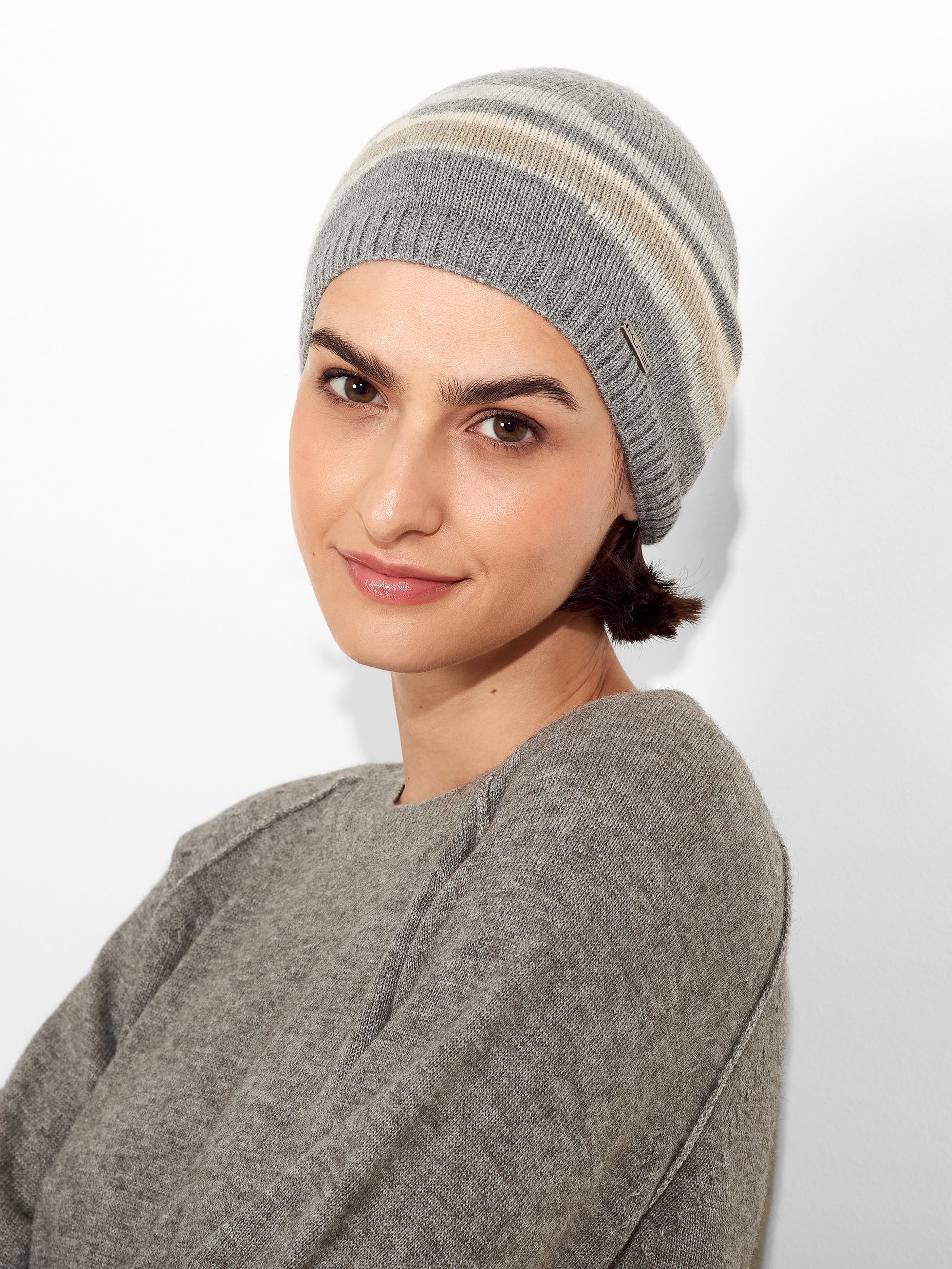 Zar Hat Baby Alpaca Color Grey - Image 3