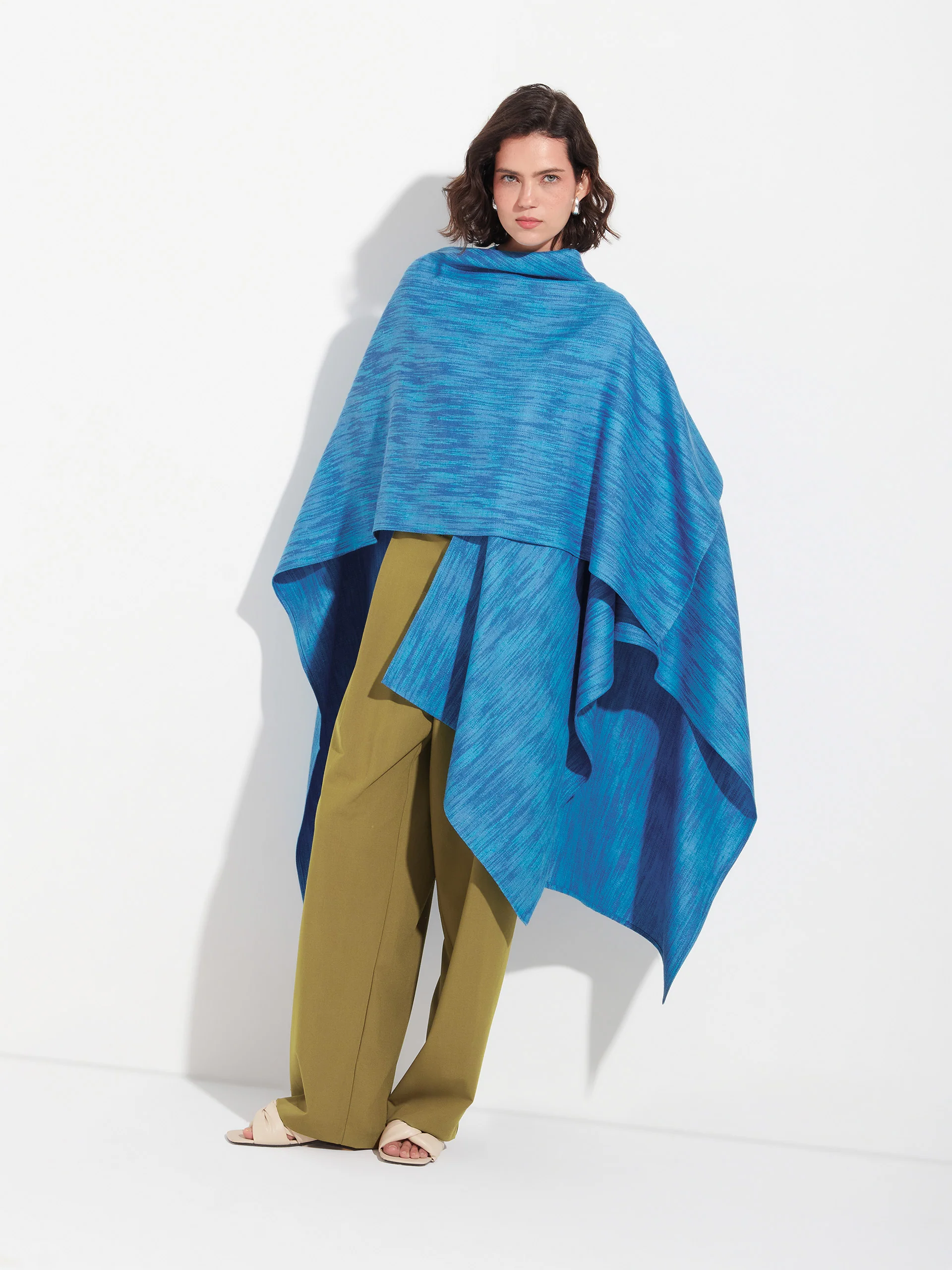 Zareli Cape Baby Alpaca Color Purple - Image 4