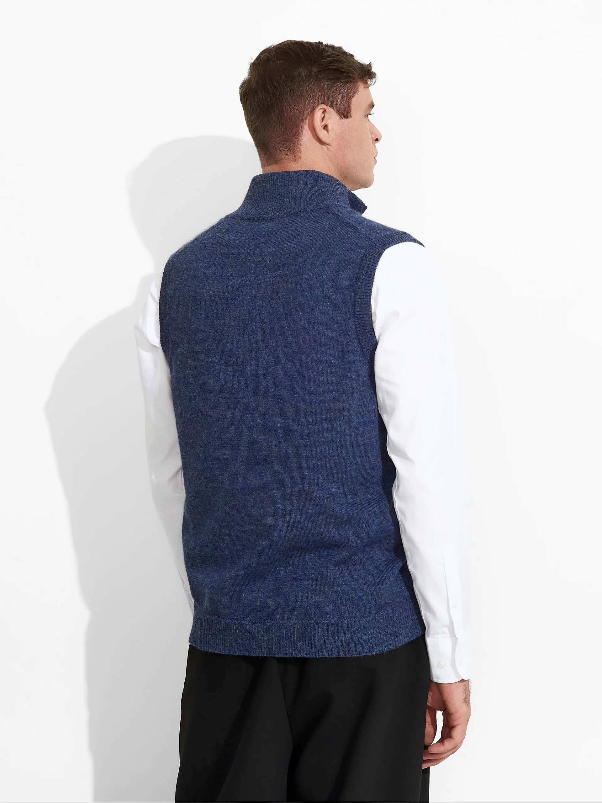 Zenith Vest Baby Alpaca Color Blue - Image 3