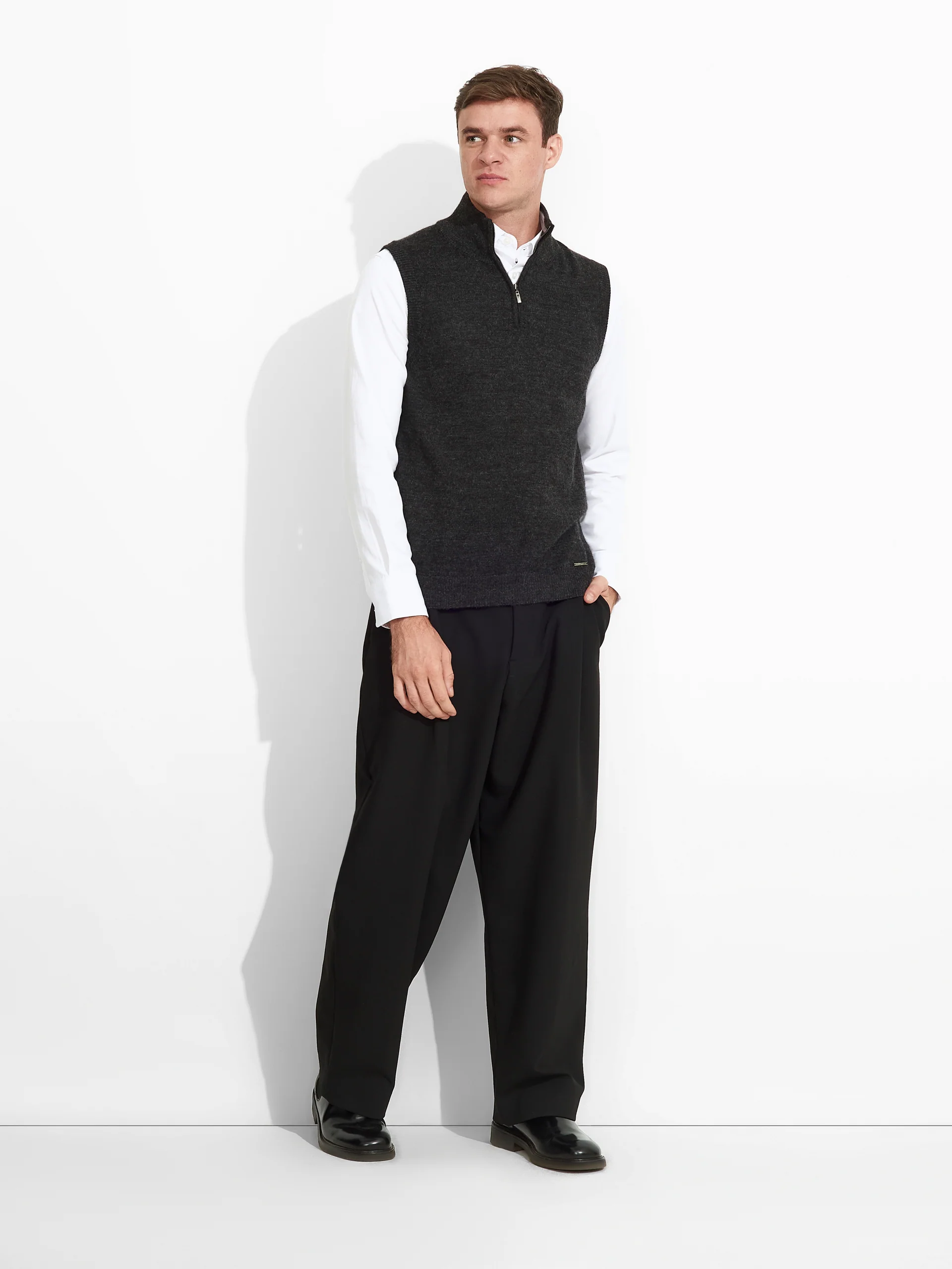 Zenith Vest Baby Alpaca Color Grey - Image 4