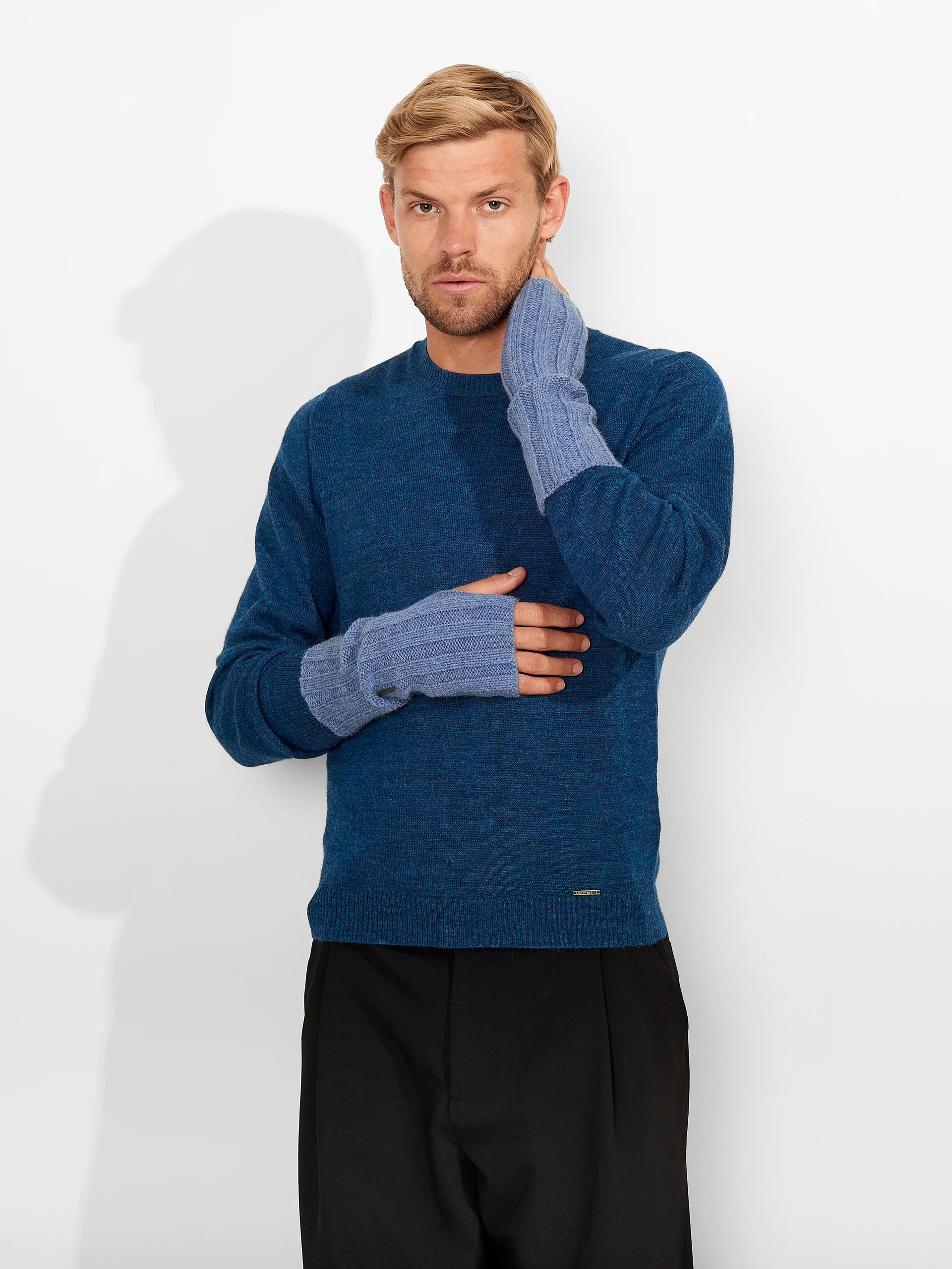 Zephir Gloves Baby Alpaca Color Ligth Blue - Image 4