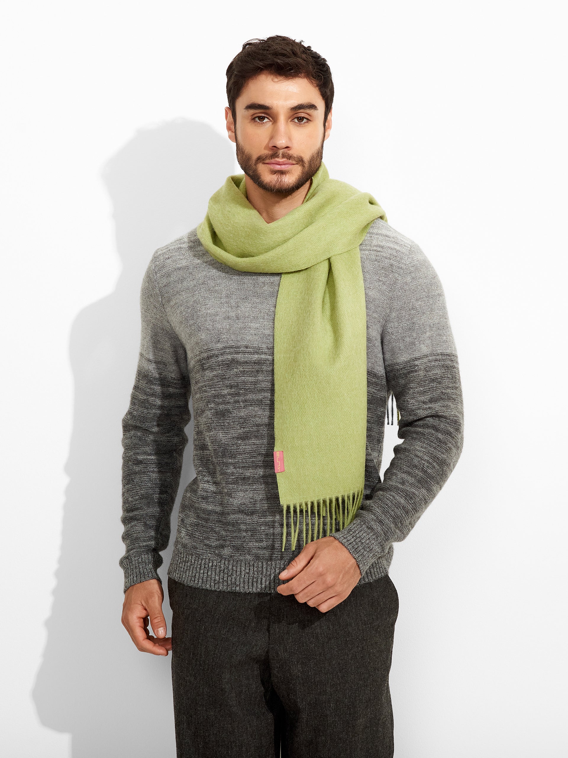 Zeta Scarf Baby Alpaca Color Green - Image 4