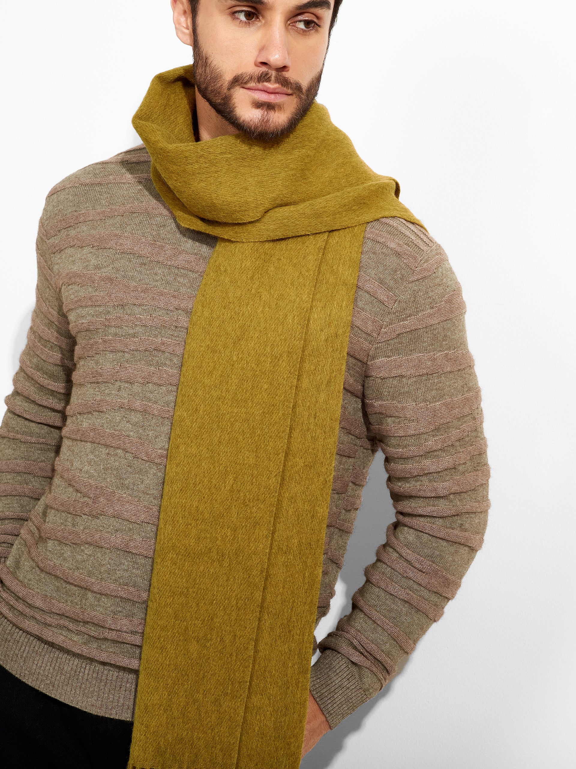 Zeta Scarf Baby Alpaca Color Green - Image 5