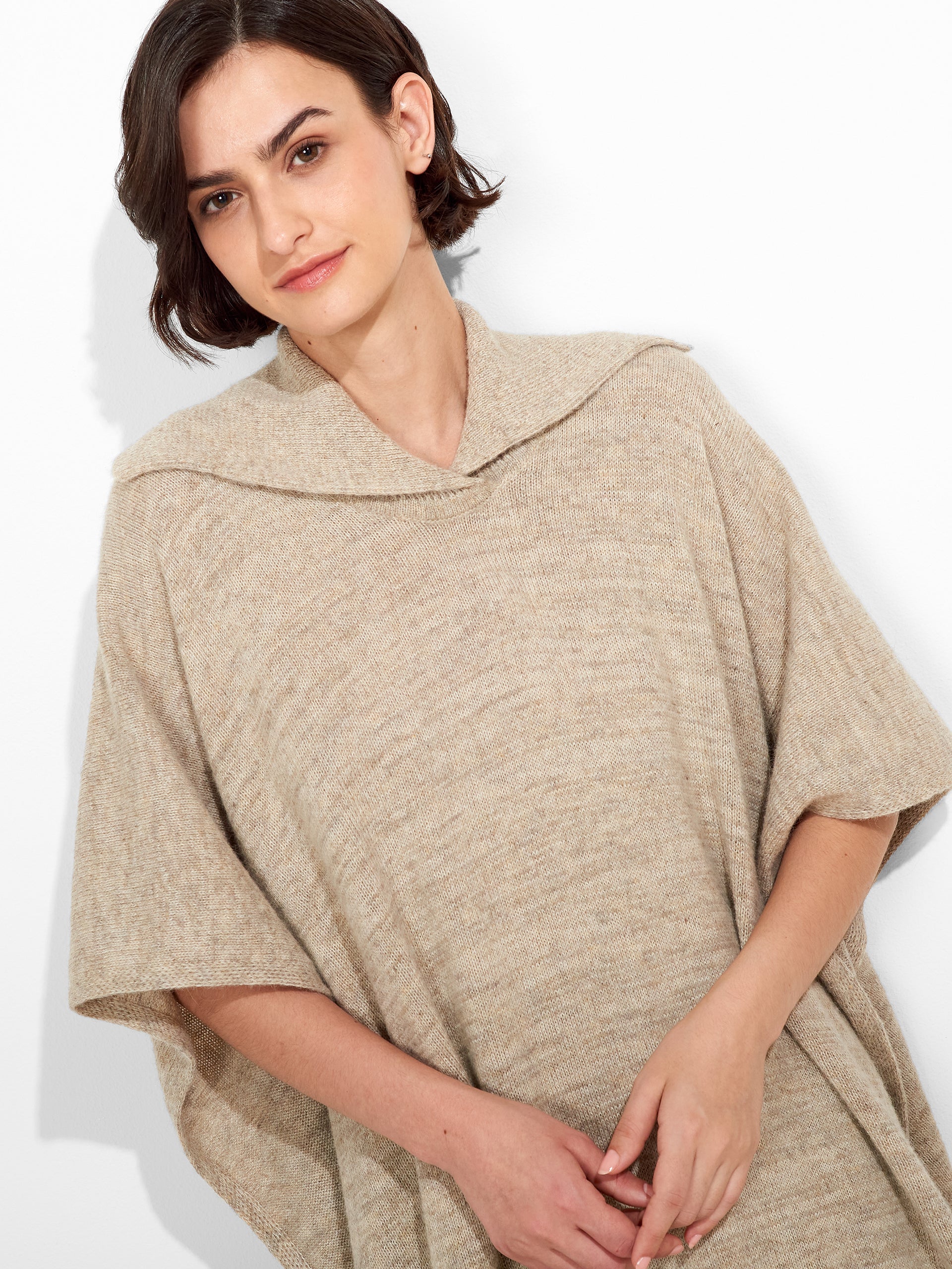 Zoila Poncho Baby Alpaca Color Beige - Image 5
