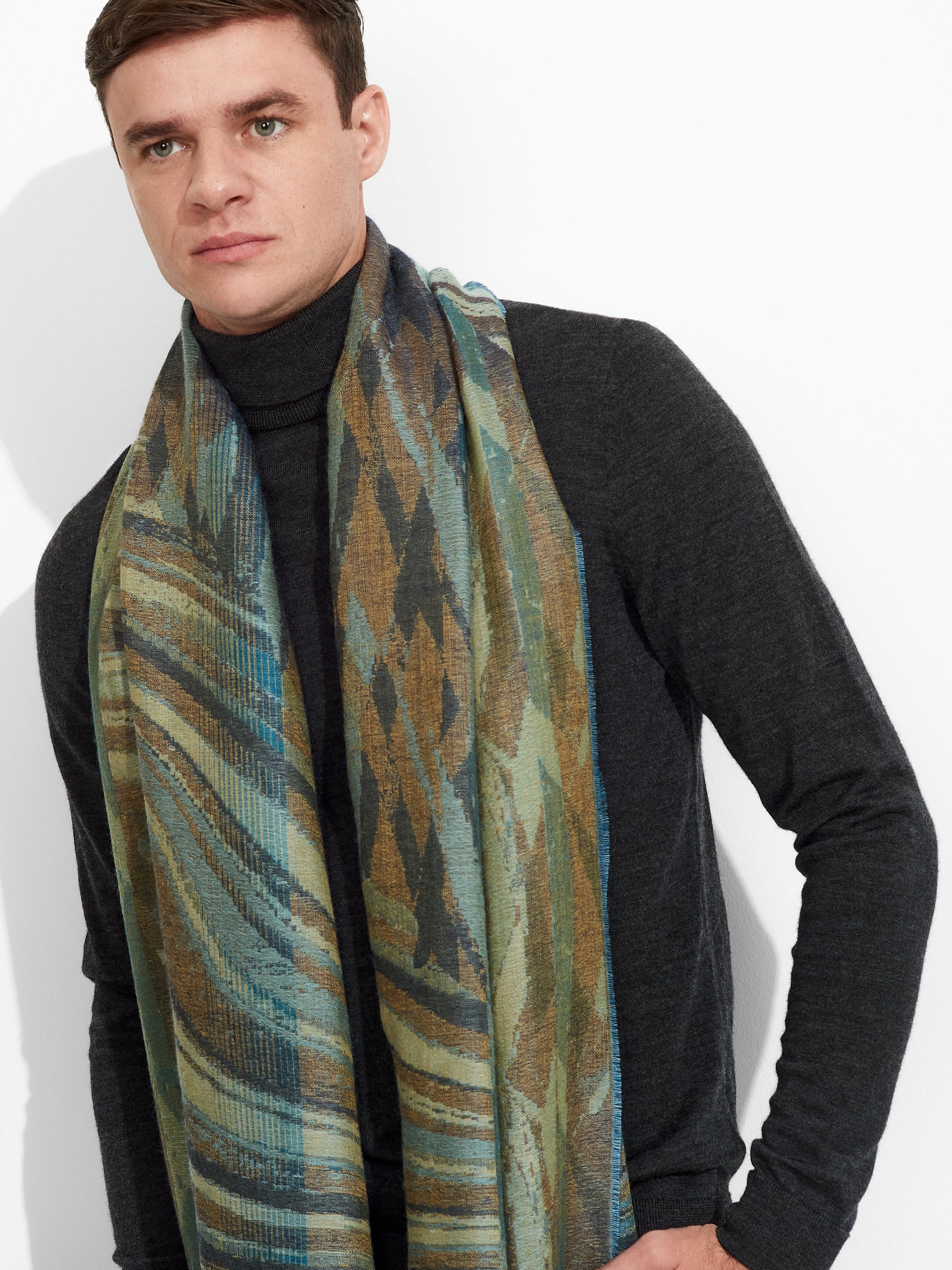 Zubi Shawl Baby Alpaca Color Turquoise - Image 5