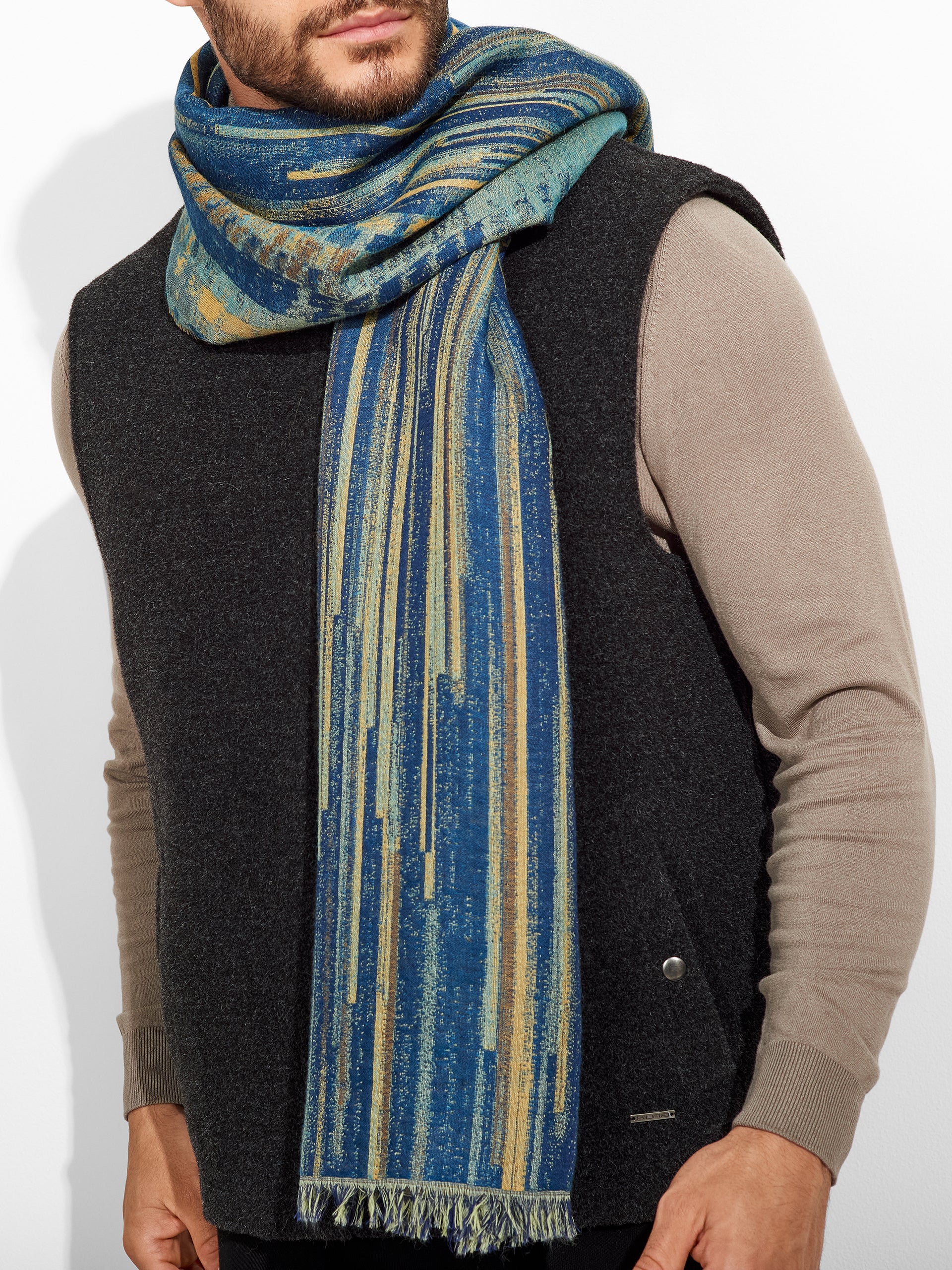 Zulett Shawl Baby Alpaca Color Ligth Blue - Image 5