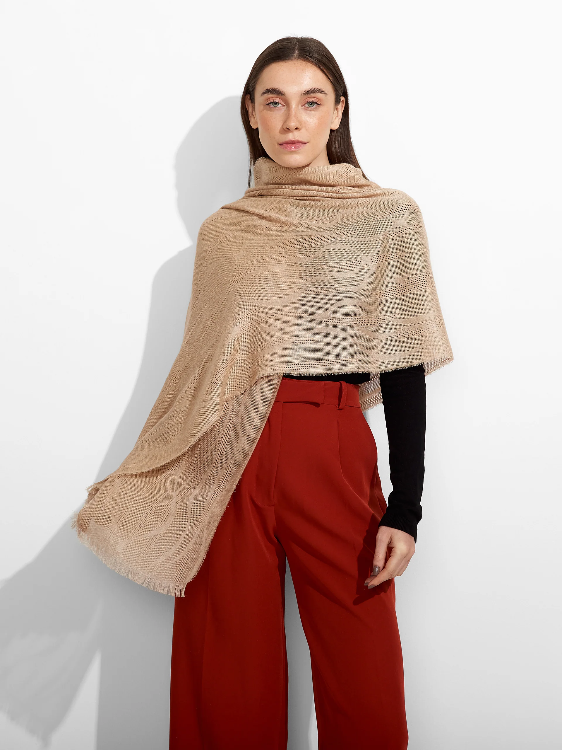 Zuniga Shawl Baby Alpaca Color Beige