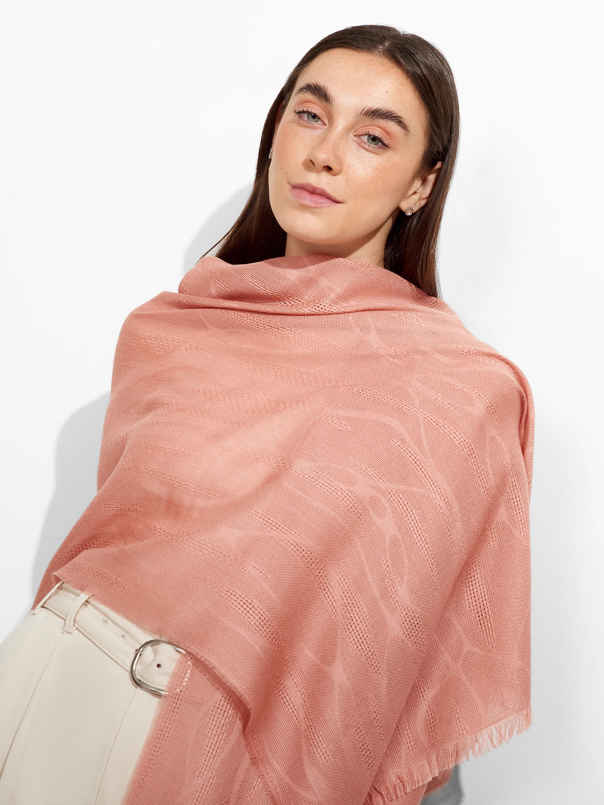 Zuniga Shawl Baby Alpaca Color Pink - Image 3
