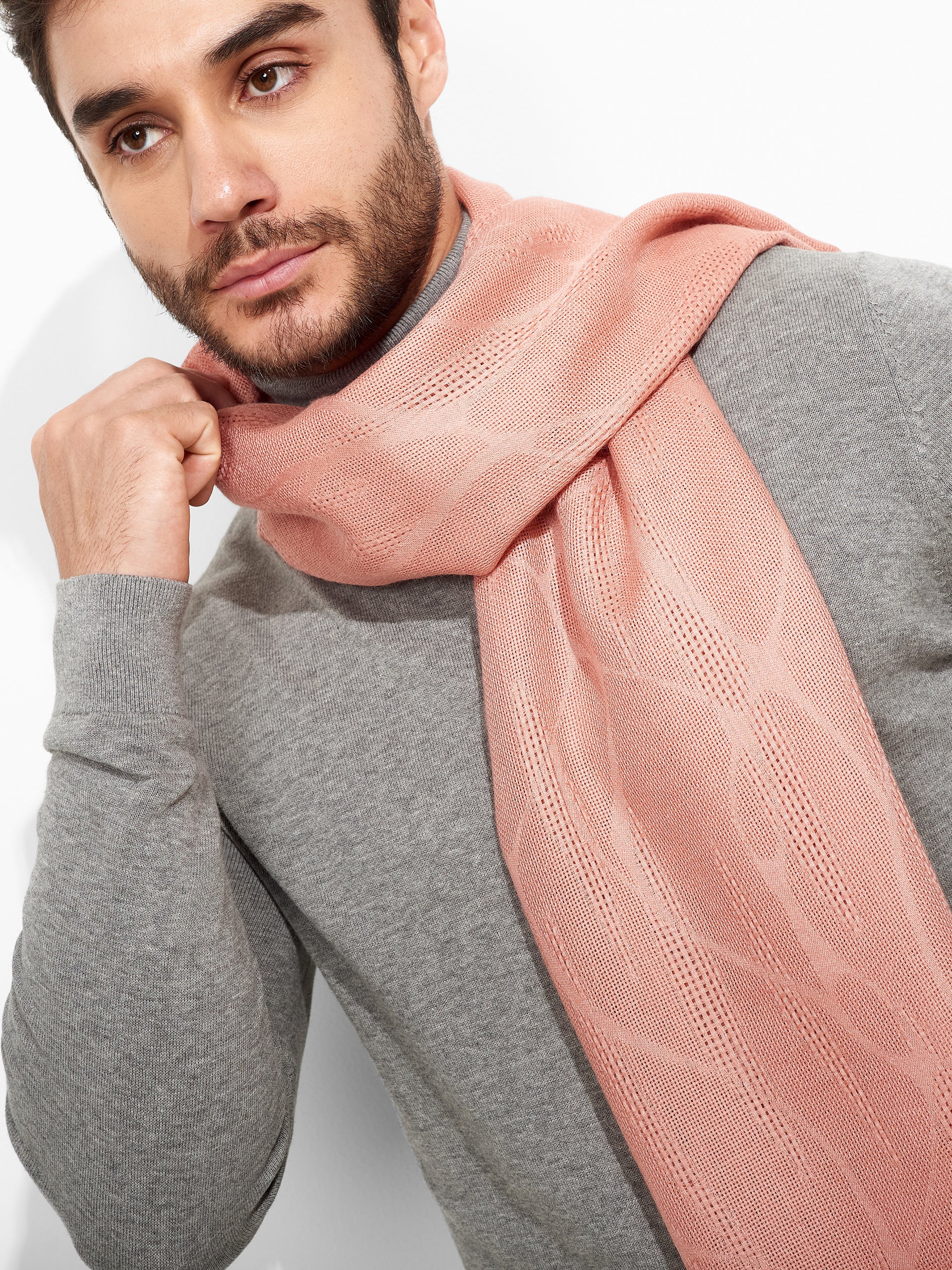 Zuniga Shawl Baby Alpaca Color Pink - Image 5