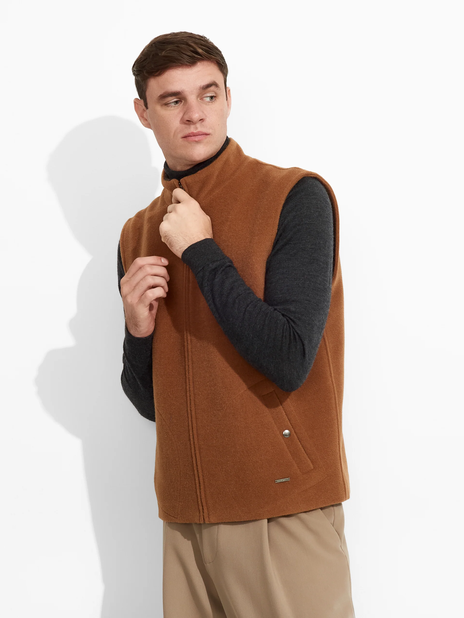Zunkle Vest Alpaca Color - Image 2