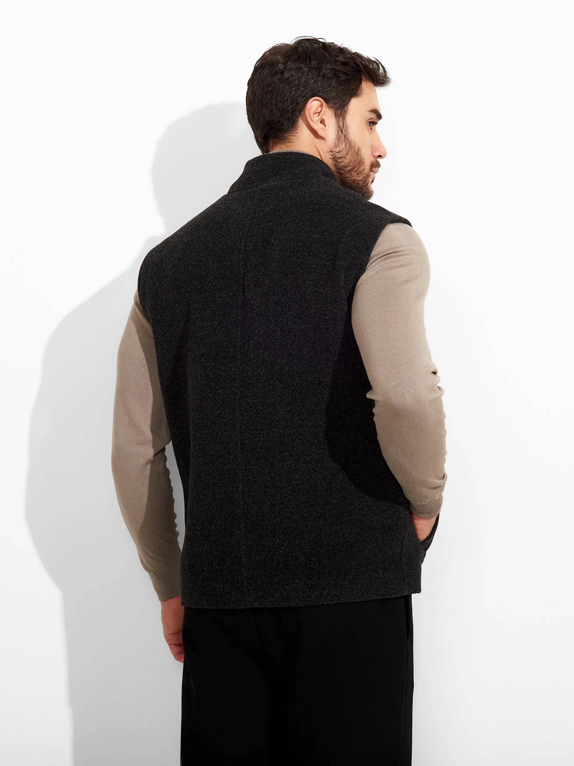 Zunkle Vest Wool Color Grey - Image 3